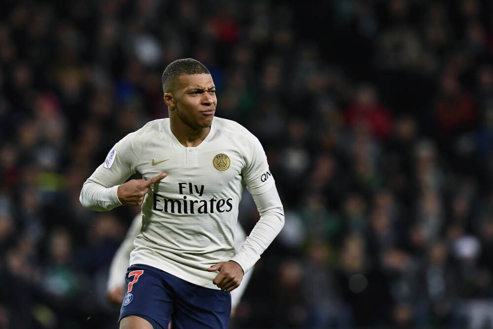 5G落后失败是必然！美国进一步禁用中国电信设备：此前已禁数百万件中国电子产品